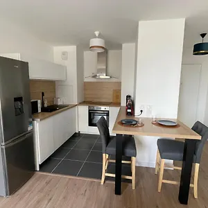 Superbe T2 Proche De La Gare Rer Tgv Massy Palaiseau Apartamento Massy (Essonne)