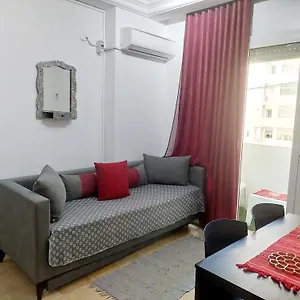 El Aouina: Superbe S+1 En Résidence Appartement Tunis